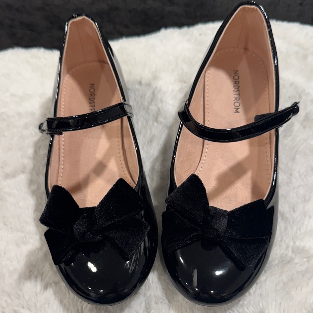 Nordstrom Kids Black Patent Mary Janes with Velvet Bow